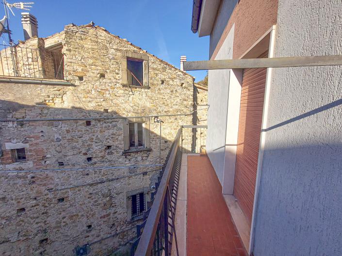 Image No.3-3 Bed Townhouse for sale