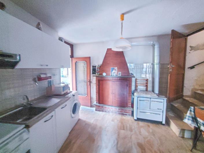 Image No.18-3 Bed Townhouse for sale