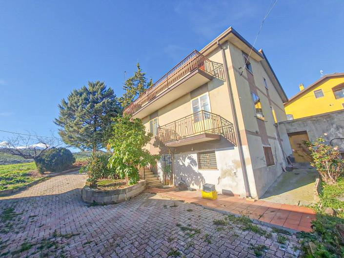 Image No.40-Propriété de pays de 2 chambres à vendre à Sant' Eusanio Del Sangro