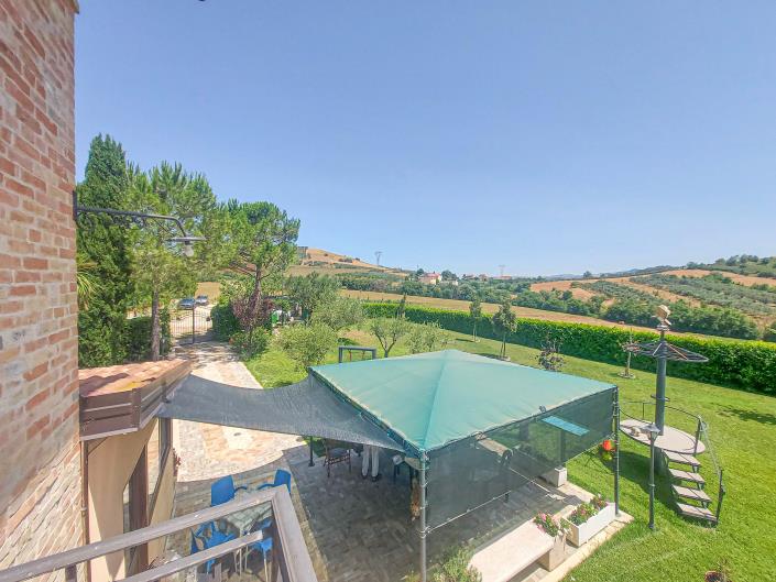 Image No.40-2 Bed Villa for sale