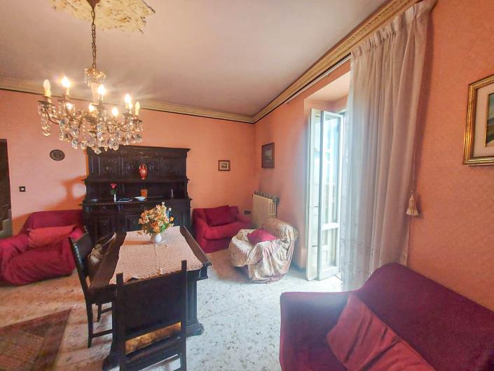 Image No.4-5 Bed Townhouse for sale