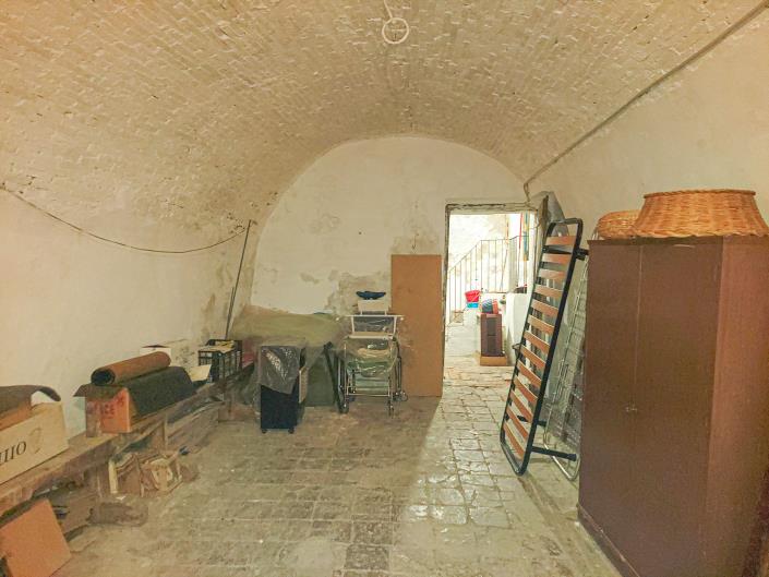 Image No.47-5 Bed Townhouse for sale