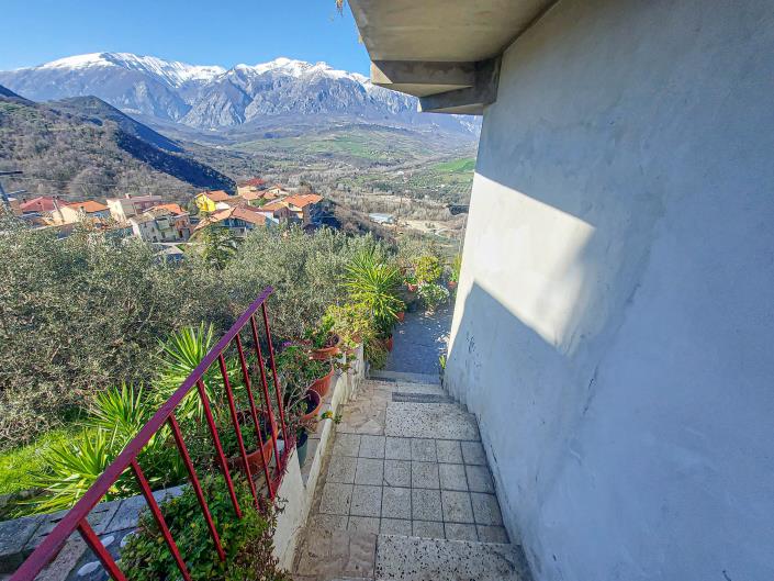 Image No.8-Maison de ville de 4 chambres à vendre à Casoli