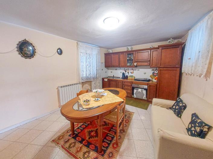 Image No.25-Maison de ville de 4 chambres à vendre à Casoli