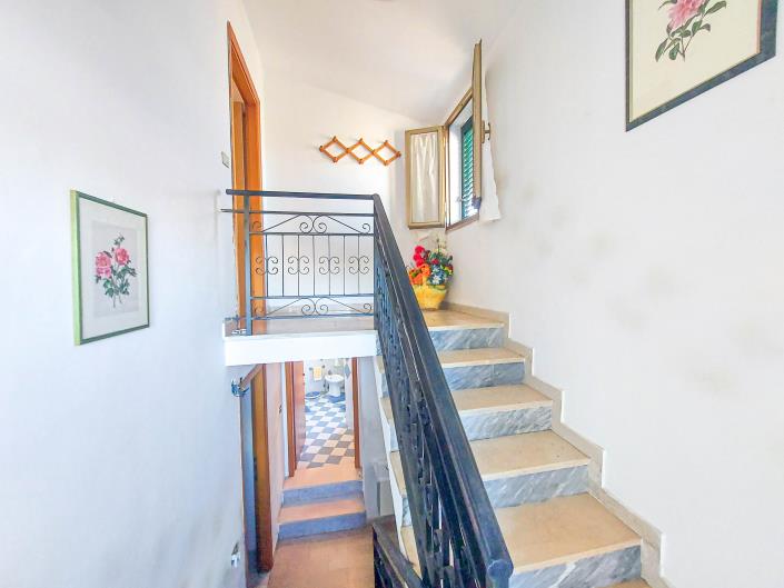 Image No.30-Maison de ville de 4 chambres à vendre à Casoli