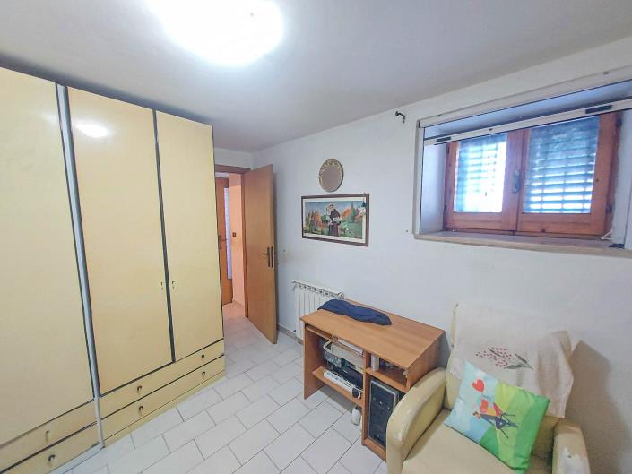 Image No.43-Maison de ville de 4 chambres à vendre à Casoli