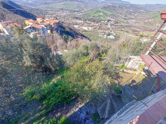 Image No.56-Maison de ville de 4 chambres à vendre à Casoli