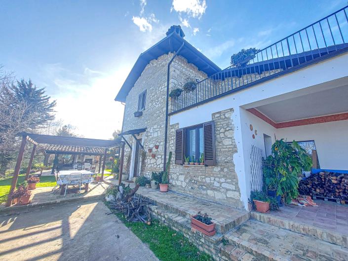 Image No.6-Villa de 3 chambres à vendre à Casacanditella