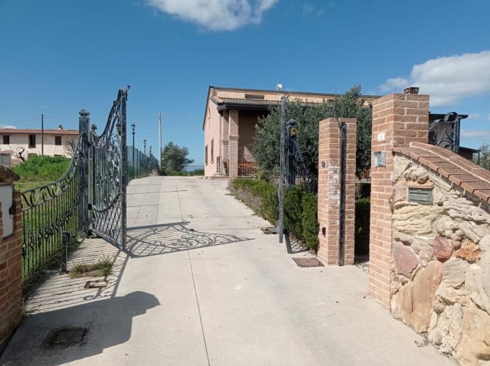 Image No.7-2 Bed Villa for sale