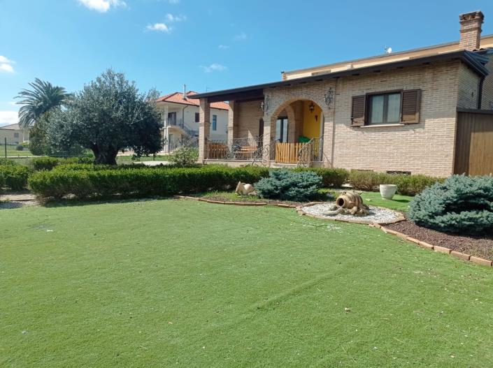 Image No.3-2 Bed Villa for sale