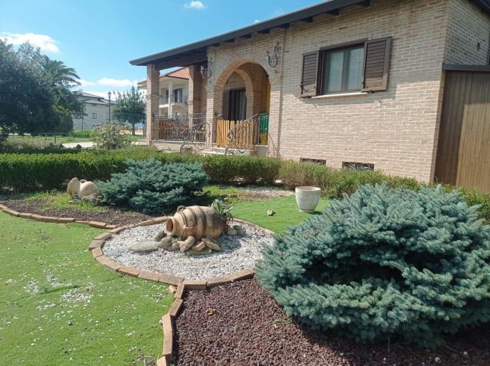 Image No.4-2 Bed Villa for sale