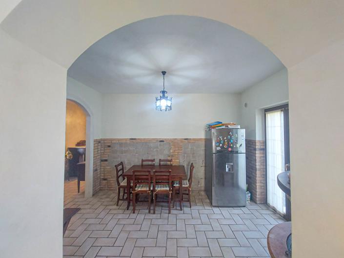 Image No.18-2 Bed Villa for sale