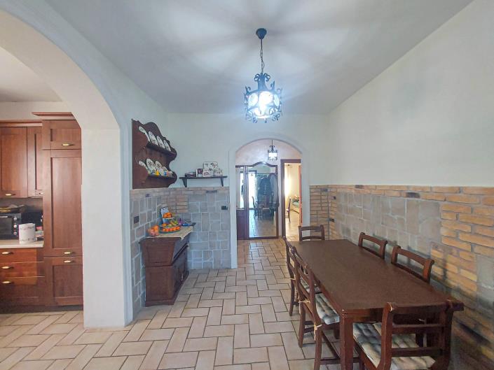 Image No.19-2 Bed Villa for sale