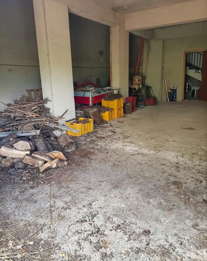 Image No.37-4 Bed Country Property for sale