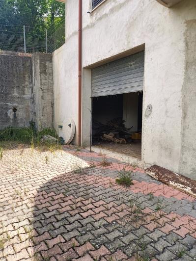 Image No.39-4 Bed Country Property for sale