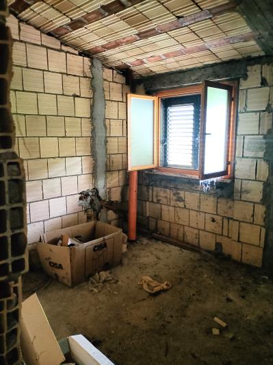 Image No.26-4 Bed Country Property for sale