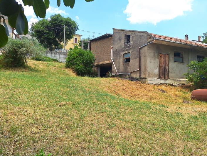Image No.25-Villa / Détaché de 3 chambres à vendre à Palombaro