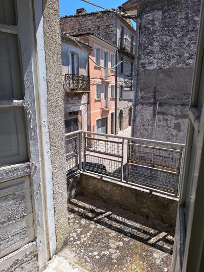 Image No.10-3 Bed Country House for sale