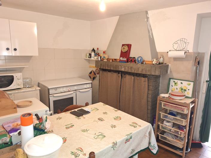 Image No.2-2 Bed Semi-Detached for sale