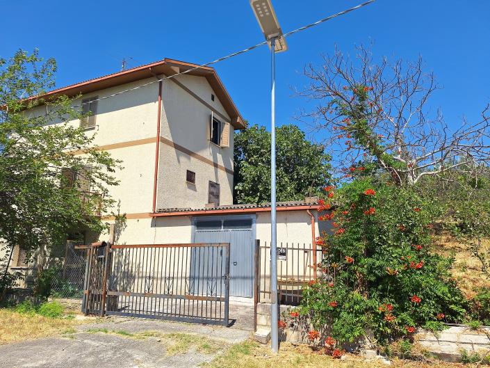 Image No.2-4 Bed Villa / Detached for sale