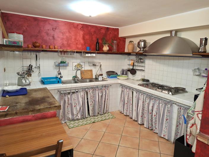 Image No.44-3 Bed Villa / Detached for sale