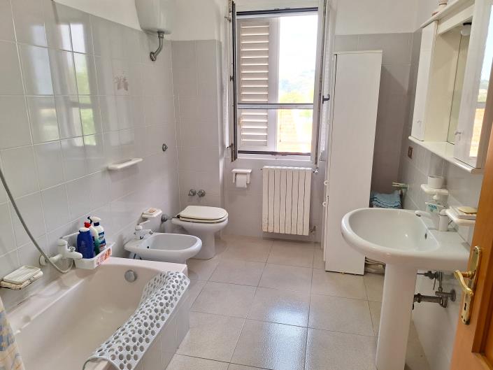 Image No.14-Maison de ville de 5 chambres à vendre à Tornareccio