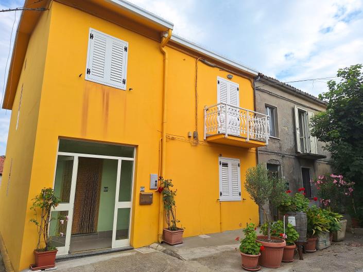 Image No.16-Maison de ville de 5 chambres à vendre à Tornareccio