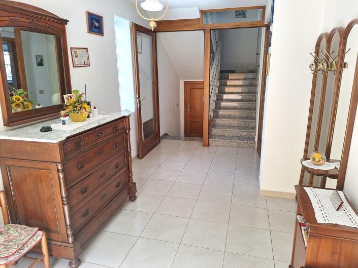 Image No.6-Maison de ville de 5 chambres à vendre à Tornareccio