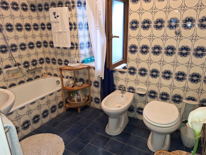 Image No.12-2 Bed House/Villa for sale