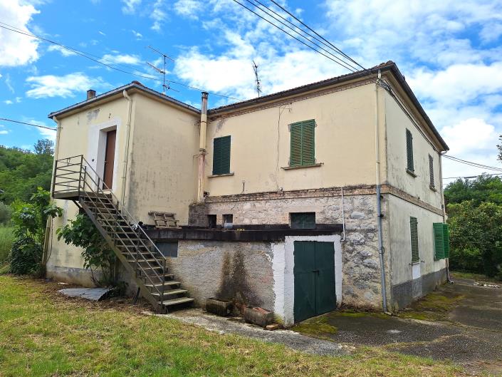 Image No.1-2 Bed House/Villa for sale