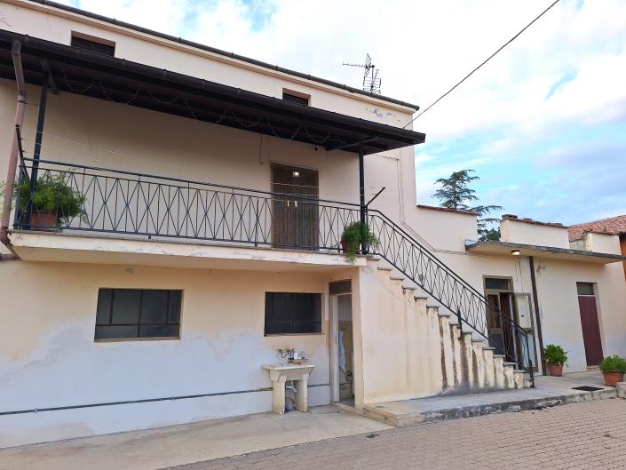 Image No.6-2 Bed House/Villa for sale