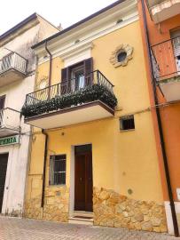 1 - Orsogna, Maison