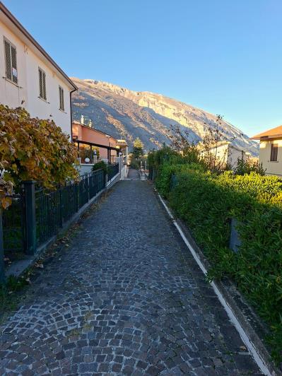 Image No.3-2 Bed Semi-Detached for sale