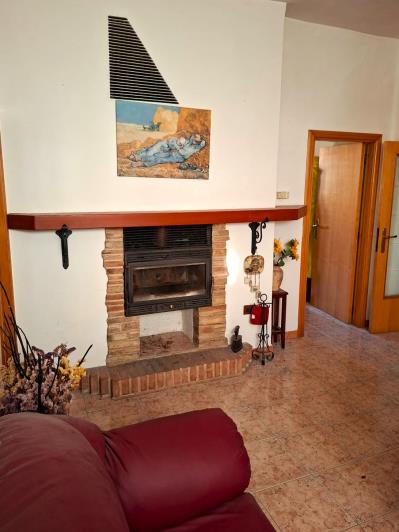 Image No.14-2 Bed Semi-Detached for sale