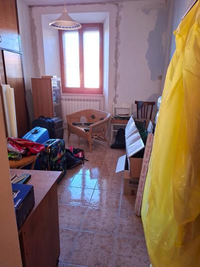 Image No.21-2 Bed Semi-Detached for sale