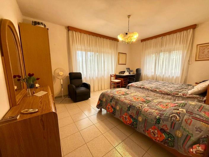 Image No.15-4 Bed House/Villa for sale