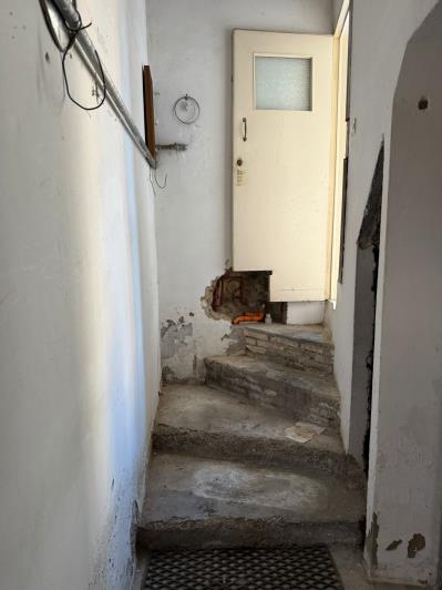 Image No.26-3 Bed Semi-Detached for sale