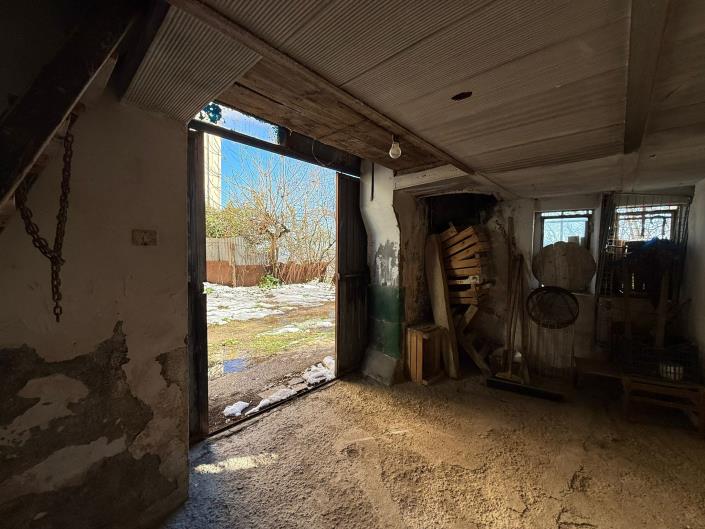 Image No.31-3 Bed Semi-Detached for sale