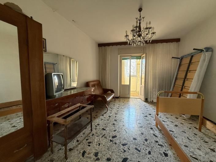 Image No.7-3 Bed Semi-Detached for sale