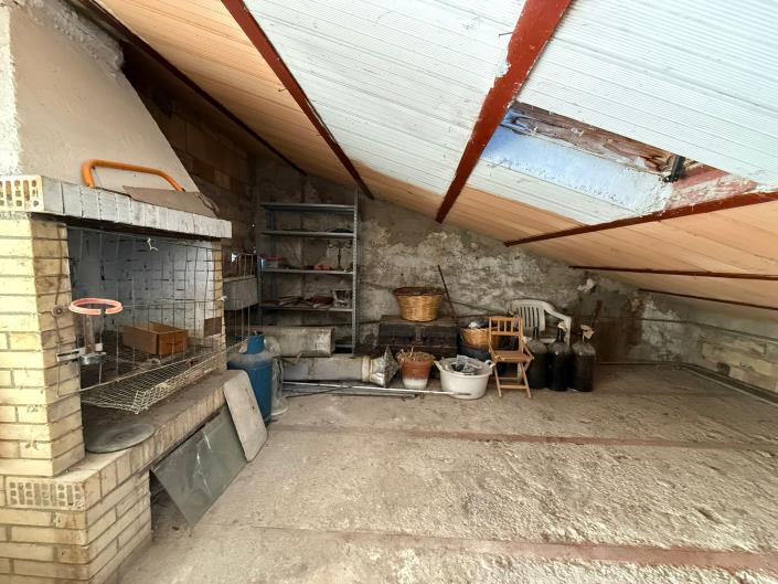 Image No.27-3 Bed Semi-Detached for sale