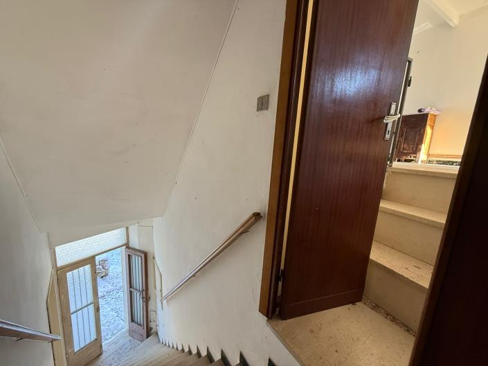 Image No.16-3 Bed Semi-Detached for sale