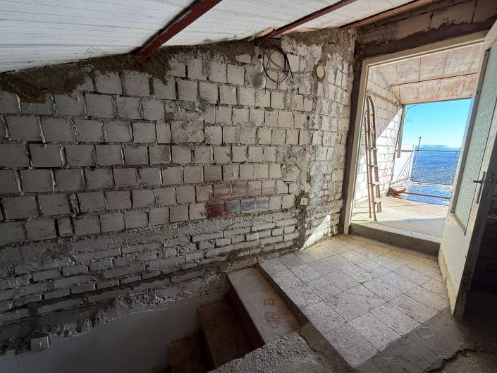 Image No.28-3 Bed Semi-Detached for sale