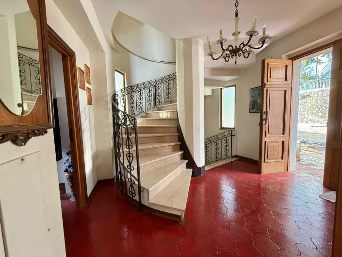 Image No.3-4 Bed House/Villa for sale