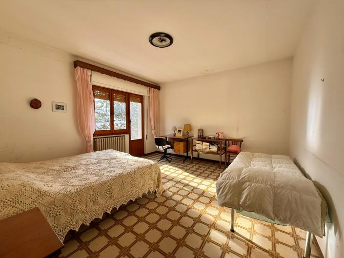 Image No.18-4 Bed House/Villa for sale