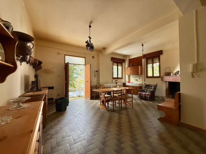 Image No.23-4 Bed House/Villa for sale