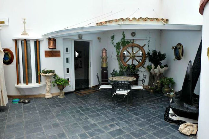 Image No.30-6 Bed House for sale