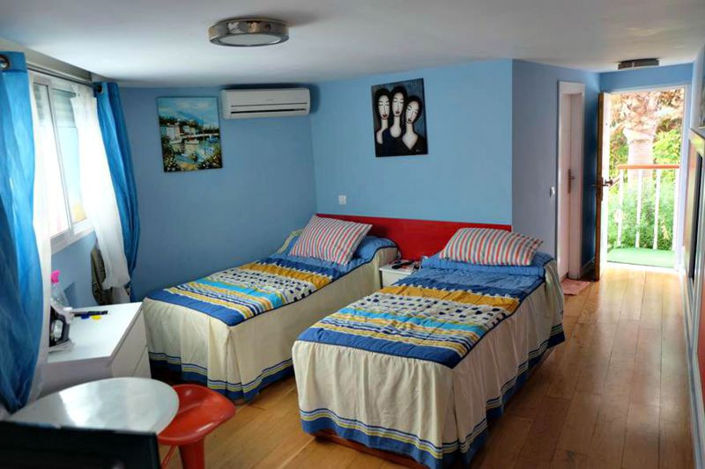 Image No.40-6 Bed House for sale