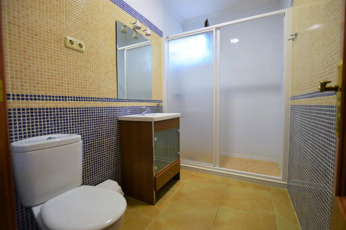 Image No.12-5 Bed House for sale