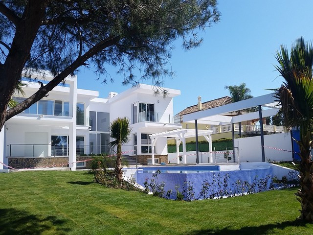 Image No.1-Maison de 6 chambres à vendre à Nueva Andalucia