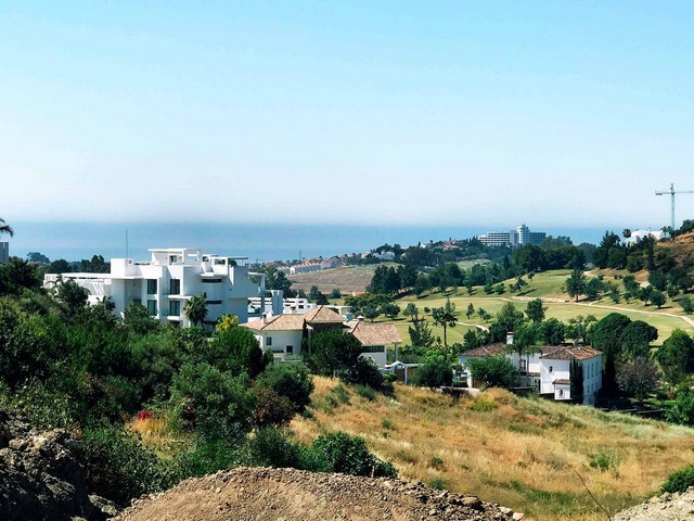 Image No.7-4 Bed House for sale